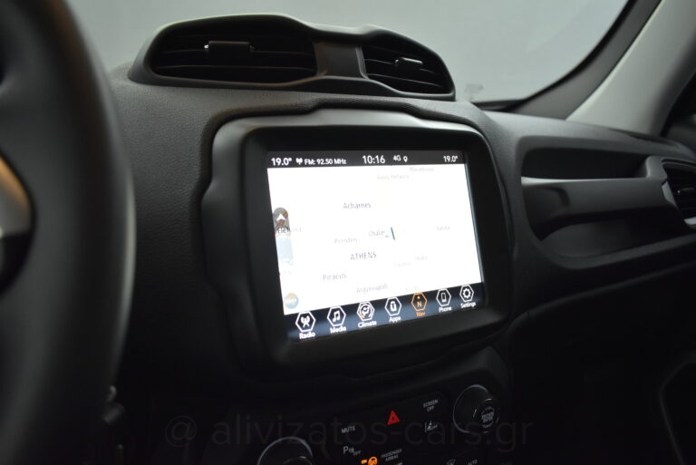 Jeep Renegade -  1.3 T 150hp Automatic Longitude Facelift