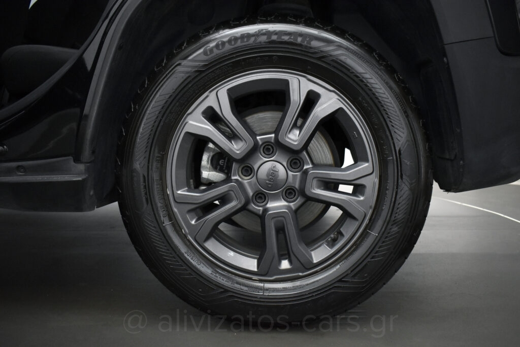 Jeep Renegade -  1.3 T 150hp Automatic Longitude Facelift