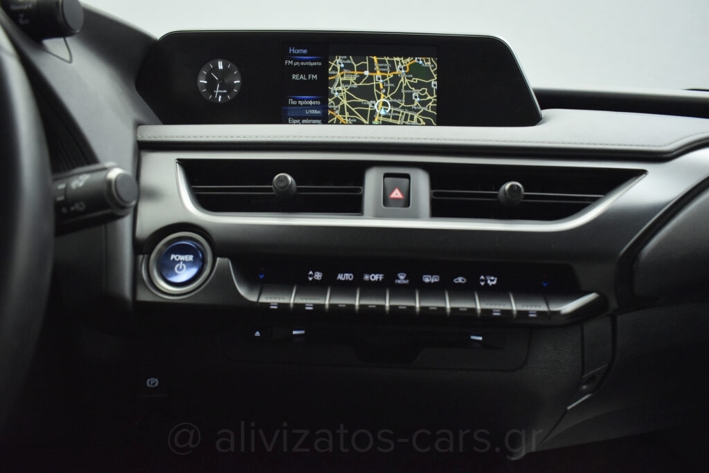 Lexus UX 250h - AWD Dynamic Hybrid e-CVT EMVN 2.0