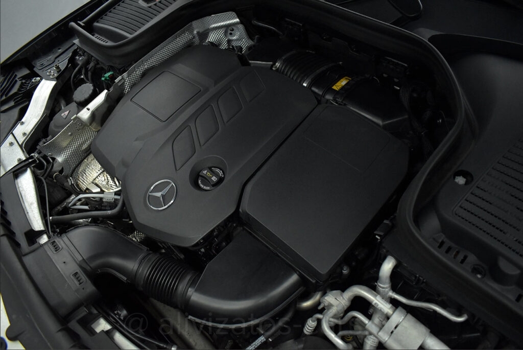 Mercedes-Benz GLC 300 - de Coupe Premium AMG 4Matic 9G-Tronic