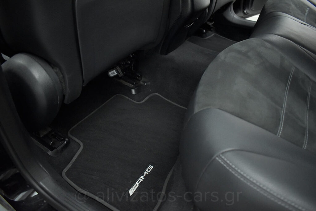 Mercedes-Benz GLC 300 - de Coupe Premium AMG 4Matic 9G-Tronic