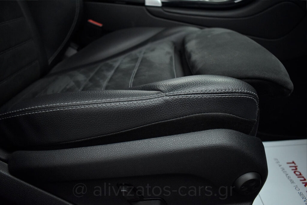 Mercedes-Benz GLC 300 - de Coupe Premium AMG 4Matic 9G-Tronic