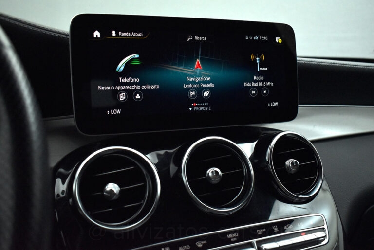 Mercedes-Benz GLC 300 - de Coupe Premium AMG 4Matic 9G-Tronic