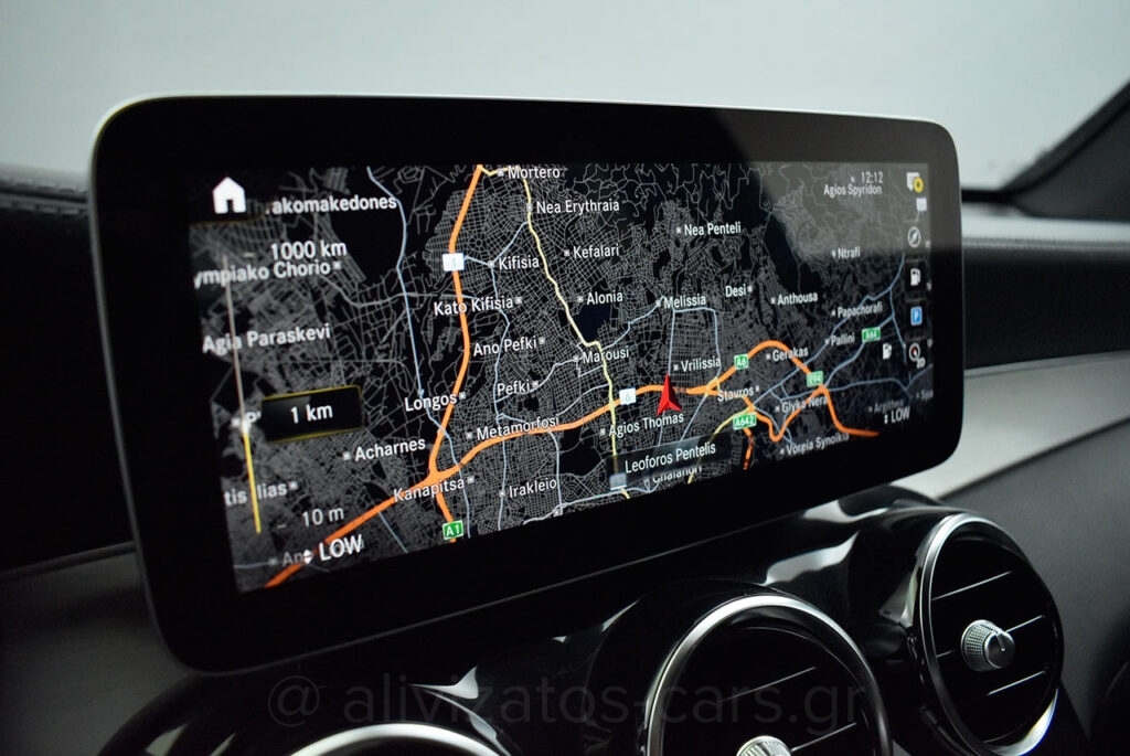 Mercedes-Benz GLC 300 - de Coupe Premium AMG 4Matic 9G-Tronic