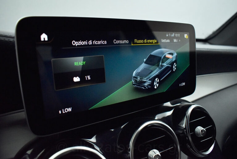 Mercedes-Benz GLC 300 - de Coupe Premium AMG 4Matic 9G-Tronic