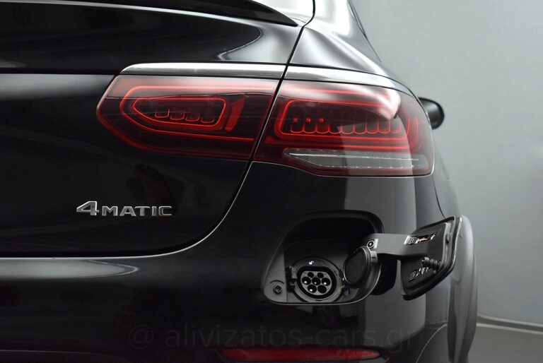 Mercedes-Benz GLC 300 - de Coupe Premium AMG 4Matic 9G-Tronic