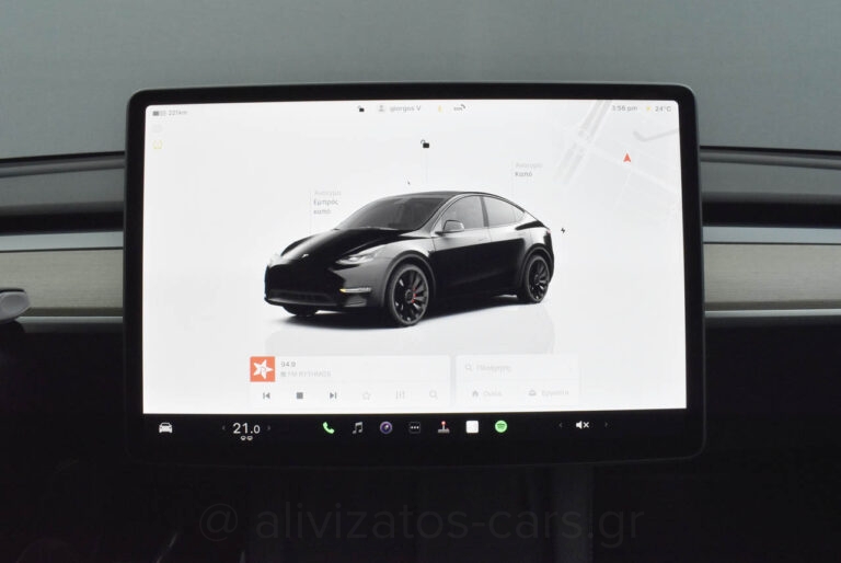 Tesla MODEL Y - Performance 4WD 530HP Dual Motor Panorama