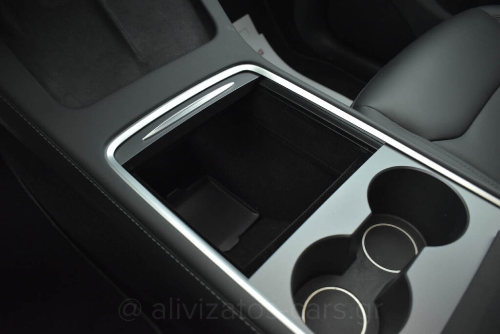 Tesla MODEL Y - Performance 4WD 530HP Dual Motor Panorama