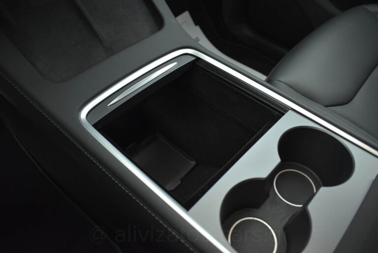 Tesla MODEL Y - Performance 4WD 530HP Dual Motor Panorama