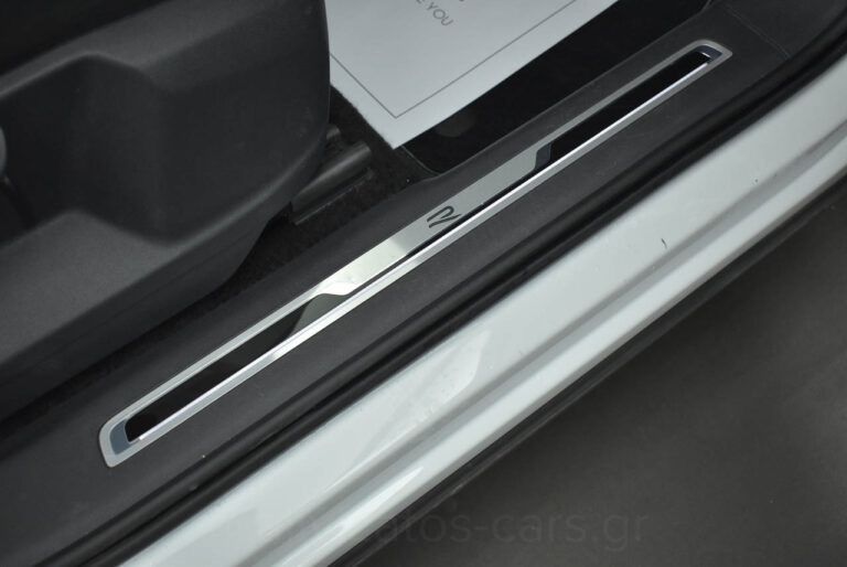 Volkswagen Tiguan - 1.4 TSi eHYBRID R-LINE DSG 245hp