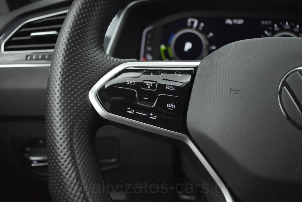 Volkswagen Tiguan - 1.4 TSi eHYBRID R-LINE DSG 245hp