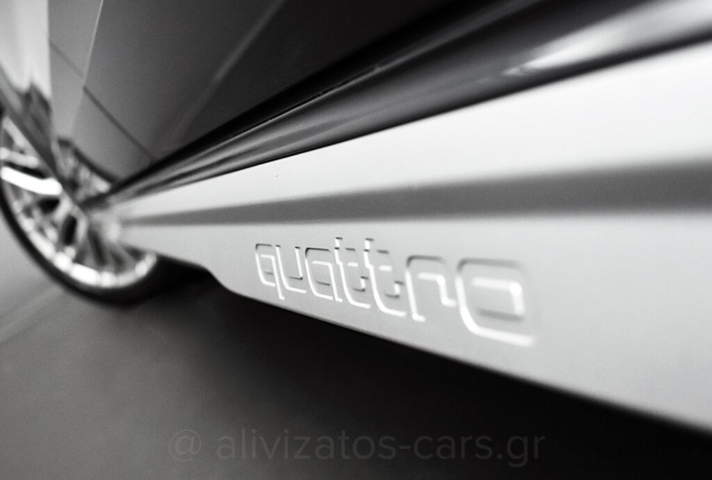 Audi A4 Allroad - 45 TFSI HYBRID QUATRO SPORT S TRONIC PANORAMA