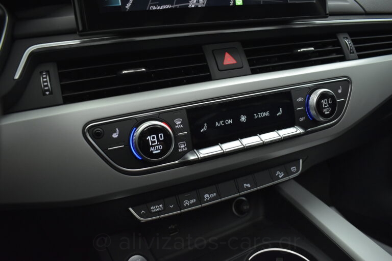 Audi A4 Allroad - 45 TFSI HYBRID QUATRO SPORT S TRONIC PANORAMA