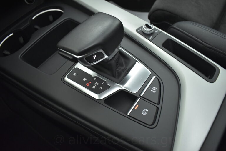 Audi A4 Allroad - 45 TFSI HYBRID QUATRO SPORT S TRONIC PANORAMA