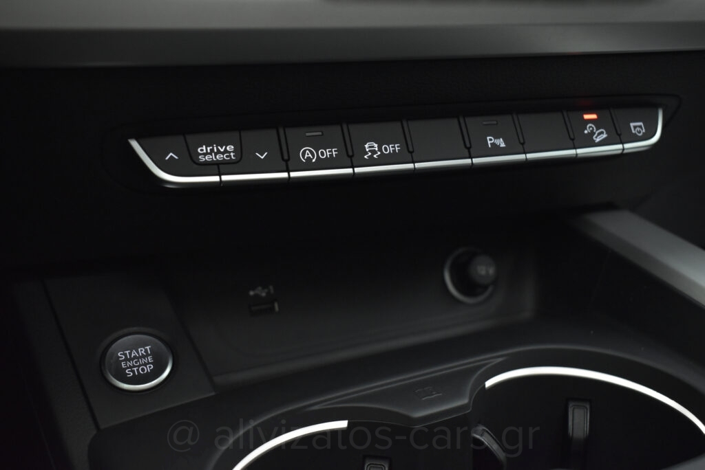 Audi A4 Allroad - 45 TFSI HYBRID QUATRO SPORT S TRONIC PANORAMA