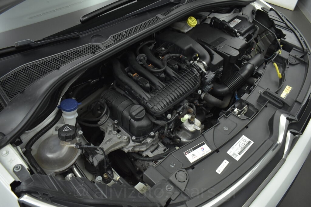 Citroen C3 - 1.2 PureTech 83hp Feel Navi Facelift