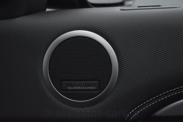 Land Rover Discovery - R Dynamic HSE 3.0 Mild Hybrid 7Seats Panorama R/22