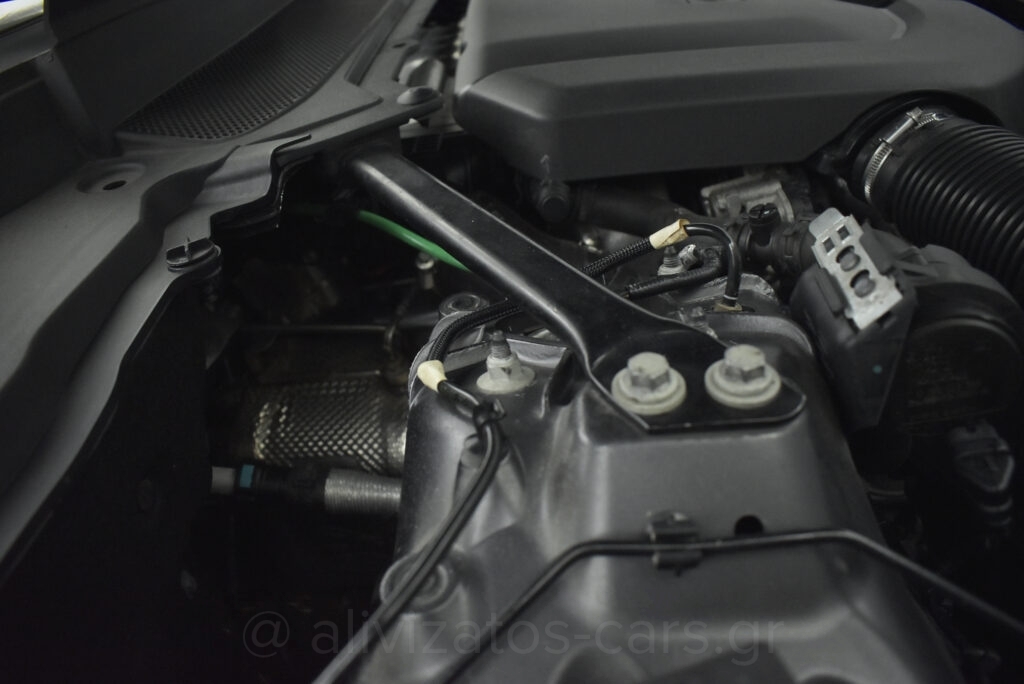 Land Rover Discovery - R Dynamic HSE 3.0 Mild Hybrid 7Seats Panorama R/22