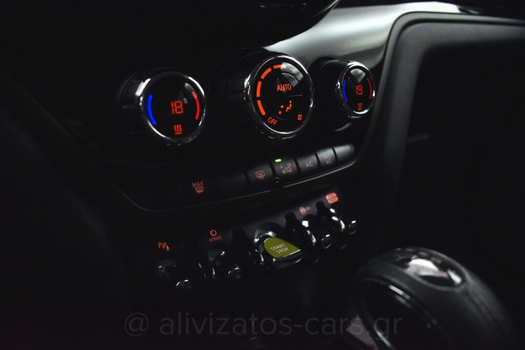 Mini Countryman - 1.5 COOPER SE ALL4 PLUG-IN NAVI