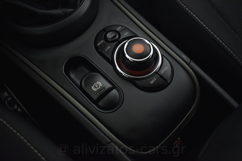 Mini Countryman - 1.5 COOPER SE ALL4 PLUG-IN NAVI