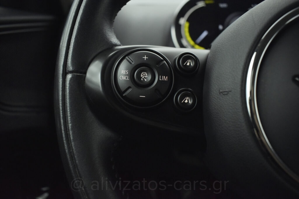 Mini Countryman - 1.5 COOPER SE ALL4 PLUG-IN NAVI