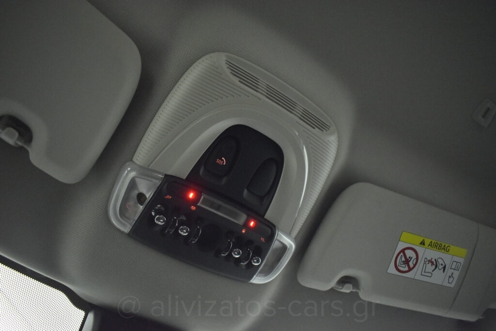 Mini Countryman - 1.5 COOPER SE ALL4 PLUG-IN NAVI