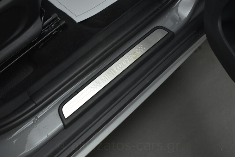 Mini Countryman - 1.5 COOPER SE ALL4 PLUG-IN NAVI