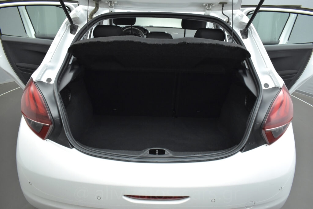 Peugeot 208 - 1.5 BlueHDi 100hp Business