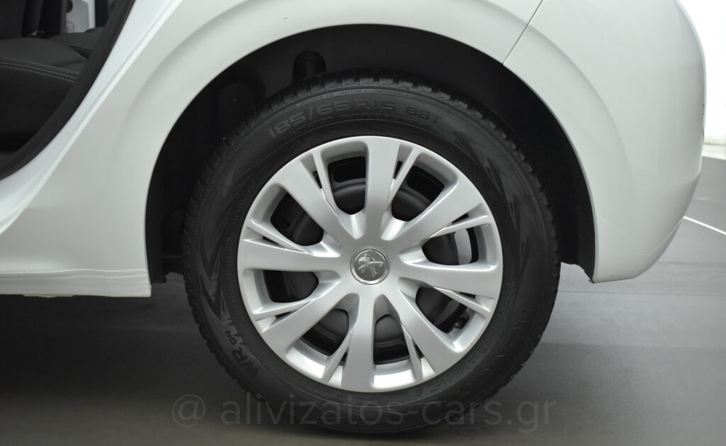 Peugeot 208 - 1.5 BlueHDi 100hp Business