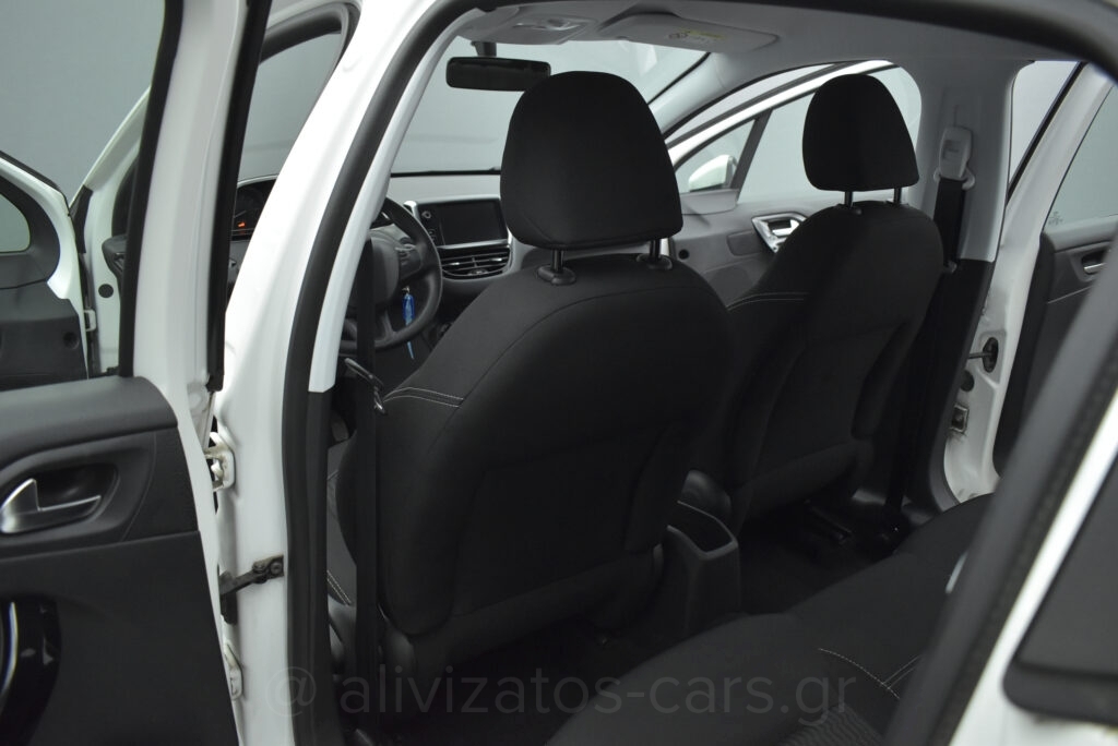 Peugeot 208 - 1.5 BlueHDi 100hp Business