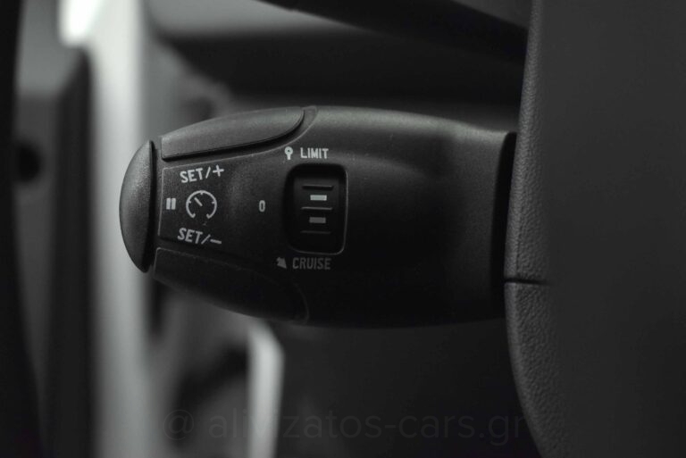 Peugeot 208 - 1.6 BlueHDi 100hp Business Facelift