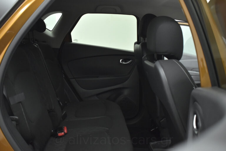 Renault Captur - 0.9 Tce Limited Dual Tone & Navi