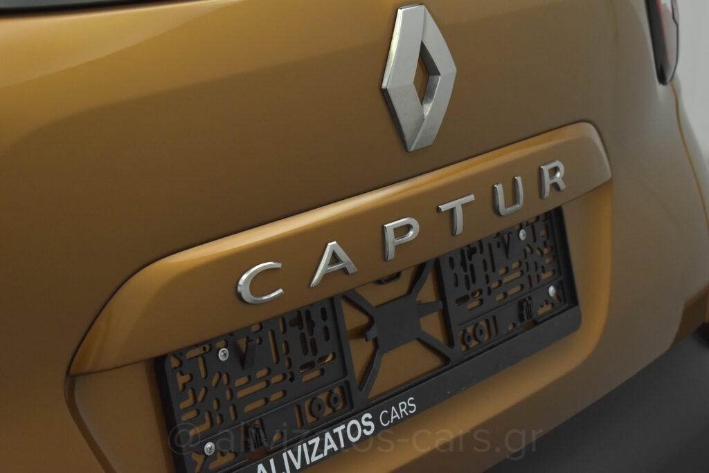 Renault Captur - 0.9 Tce Limited Dual Tone & Navi