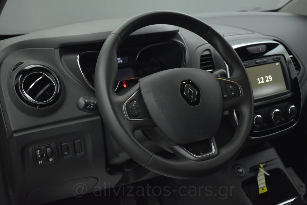 Renault Captur - 0.9 Tce Limited Dual Tone & Navi