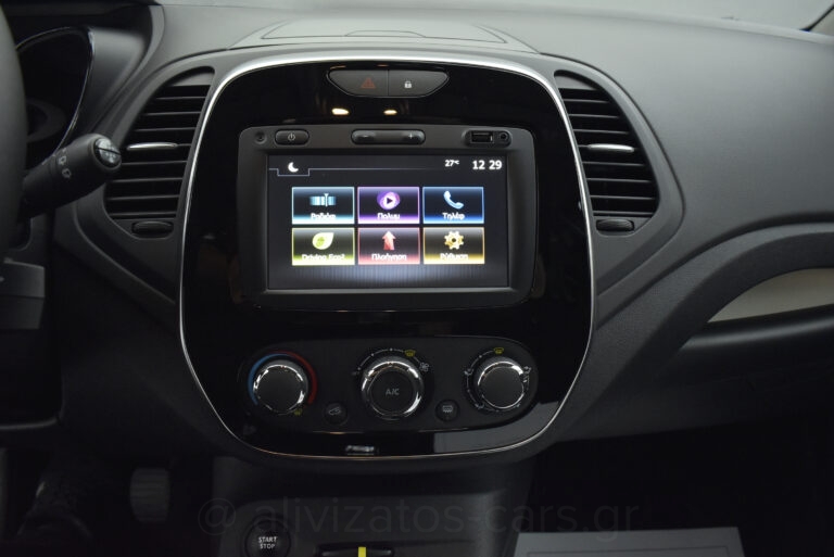 Renault Captur - 0.9 Tce Limited Dual Tone & Navi