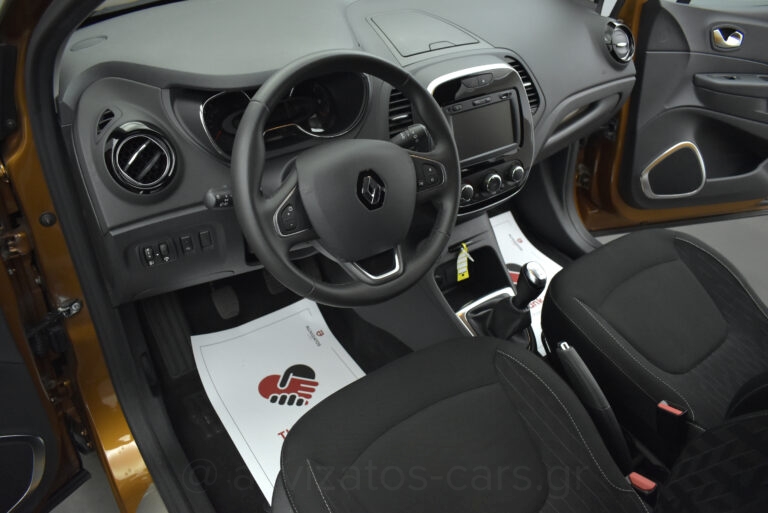 Renault Captur - 0.9 Tce Limited Dual Tone & Navi