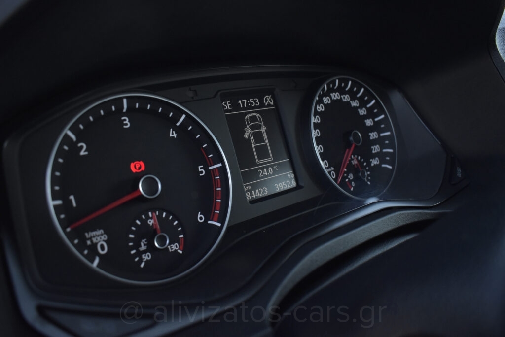 Volkswagen Amarok - 3.0TDI V6 AUTOMATIC 4MOTION 224hp NAVI FULL LED