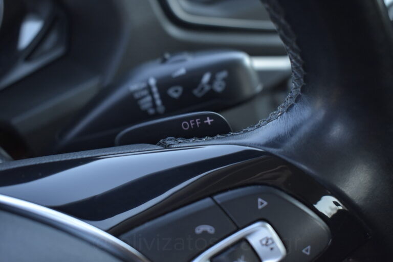 Volkswagen Amarok - 3.0TDI V6 AUTOMATIC 4MOTION 224hp NAVI FULL LED