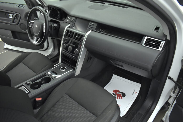 Land Rover Discovery Sport - 2.0 TD4 Pure 4WD 150hp