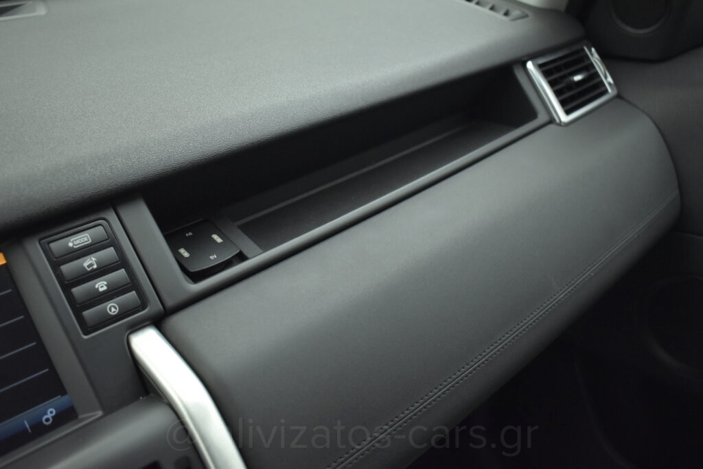 Land Rover Discovery Sport - 2.0 TD4 Pure 4WD 150hp