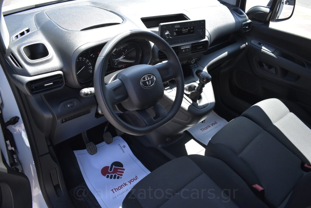 Toyota Proace City - 1.5 D L2 maxi 3Θέσιο