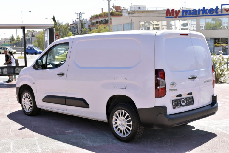 Toyota Proace City - 1.5 D L2 maxi 3Θέσιο