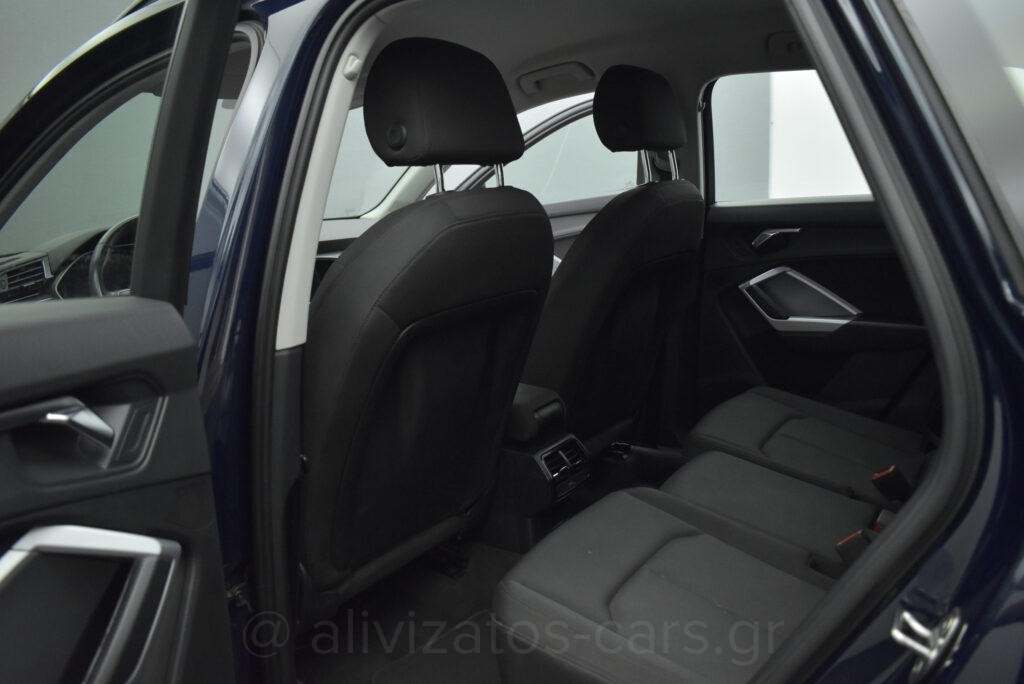 Audi Q3 - 2.0 35 Business TDI S tronic