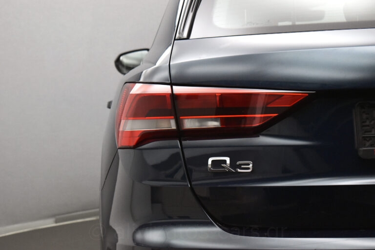 Audi Q3 - 2.0 35 Business TDI S tronic