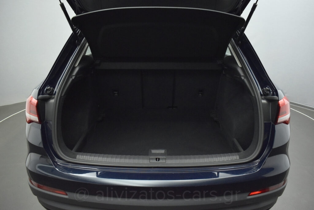 Audi Q3 - 2.0 35 Business TDI S tronic