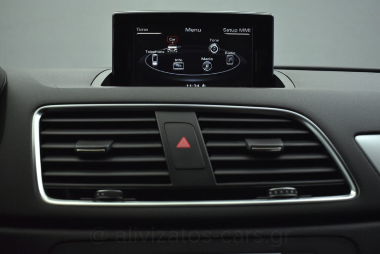 Audi Q3 -  2.0TDi Quattro Sport 150hp Xenon