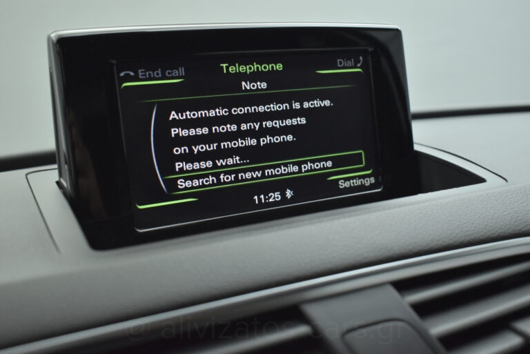 Audi Q3 -  2.0TDi Quattro Sport 150hp Xenon