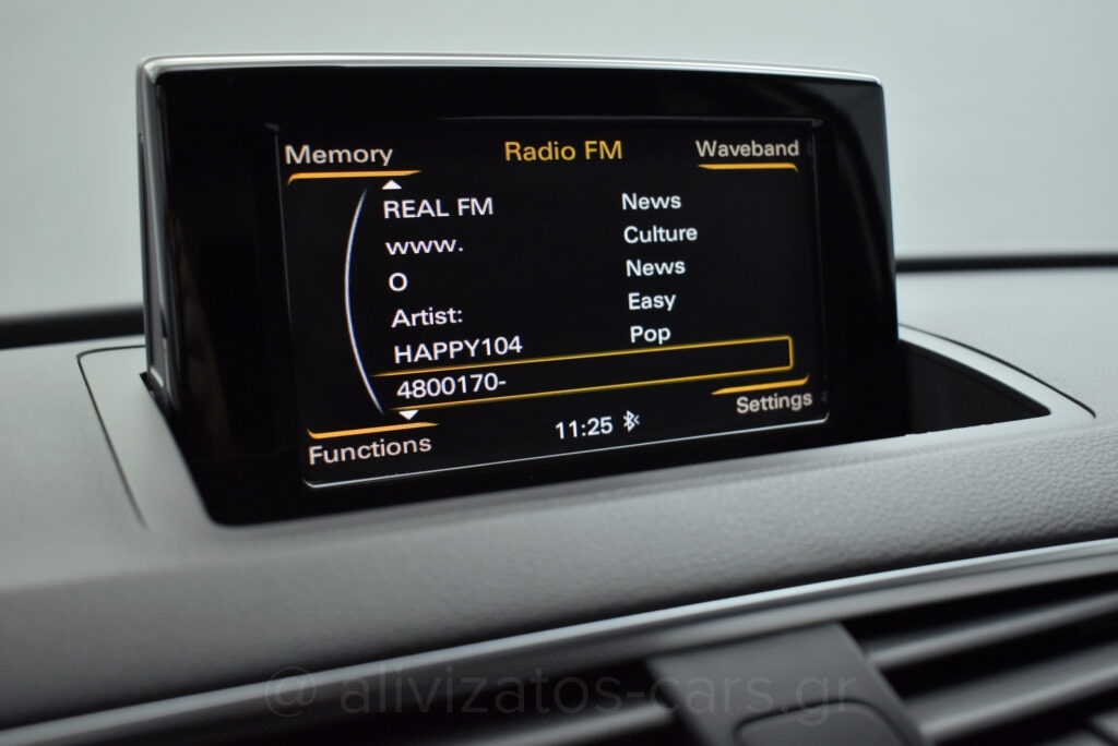 Audi Q3 -  2.0TDi Quattro Sport 150hp Xenon