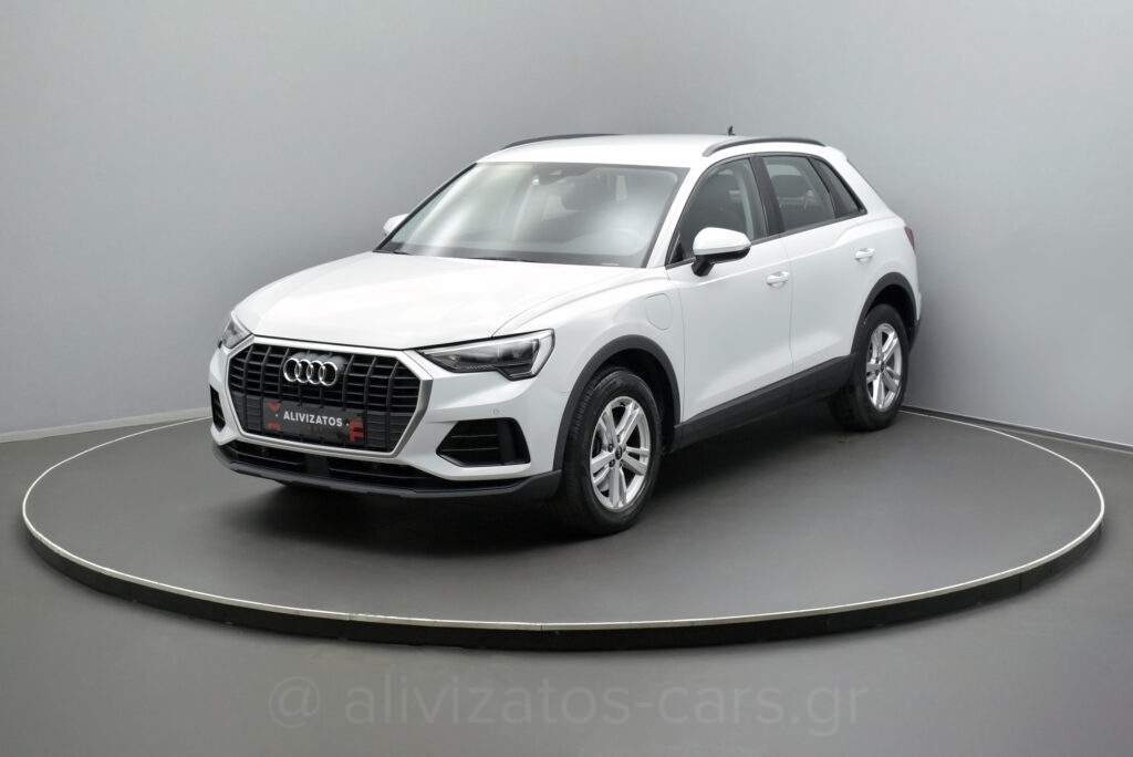 Audi Q3 -  45 TFSI e S troniC 245hp
