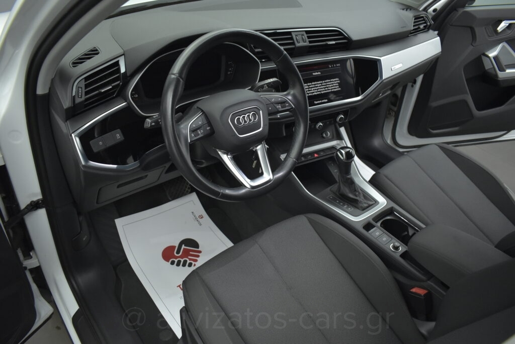 Audi Q3 -  45 TFSI e S troniC 245hp